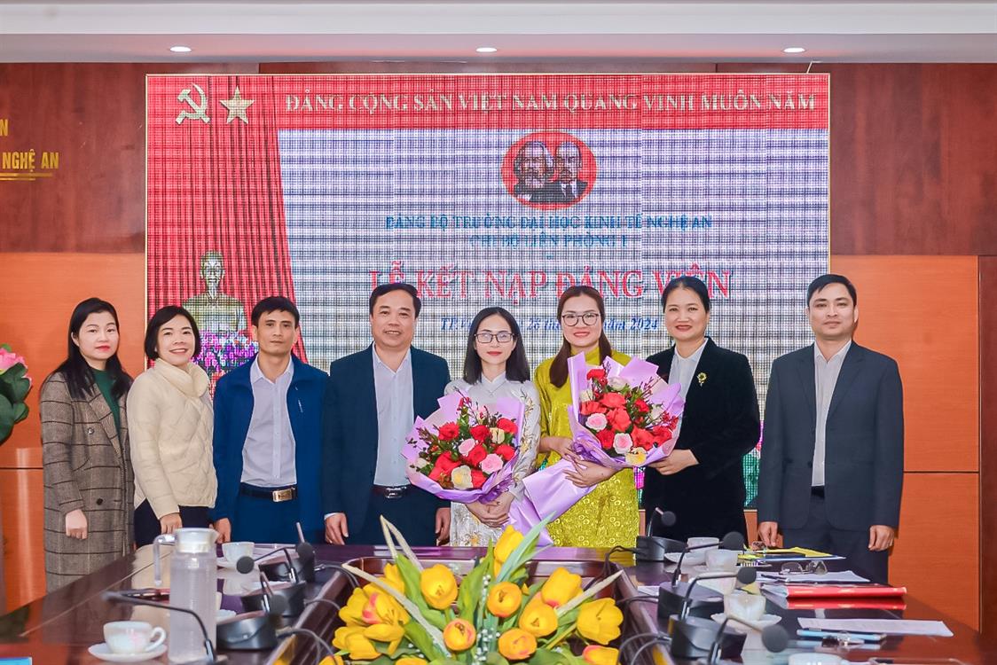 Chi bộ Liên phòng 1 tổ chức Lễ kết nạp đảng viên