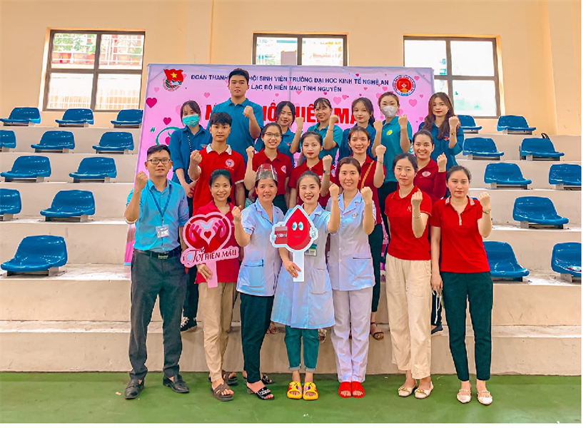 Đại học Kinh tế Nghệ An: Ngày hội Hiến máu tình nguyện “Giọt hồng Kinh tế - Kết nối dòng máu Việt”