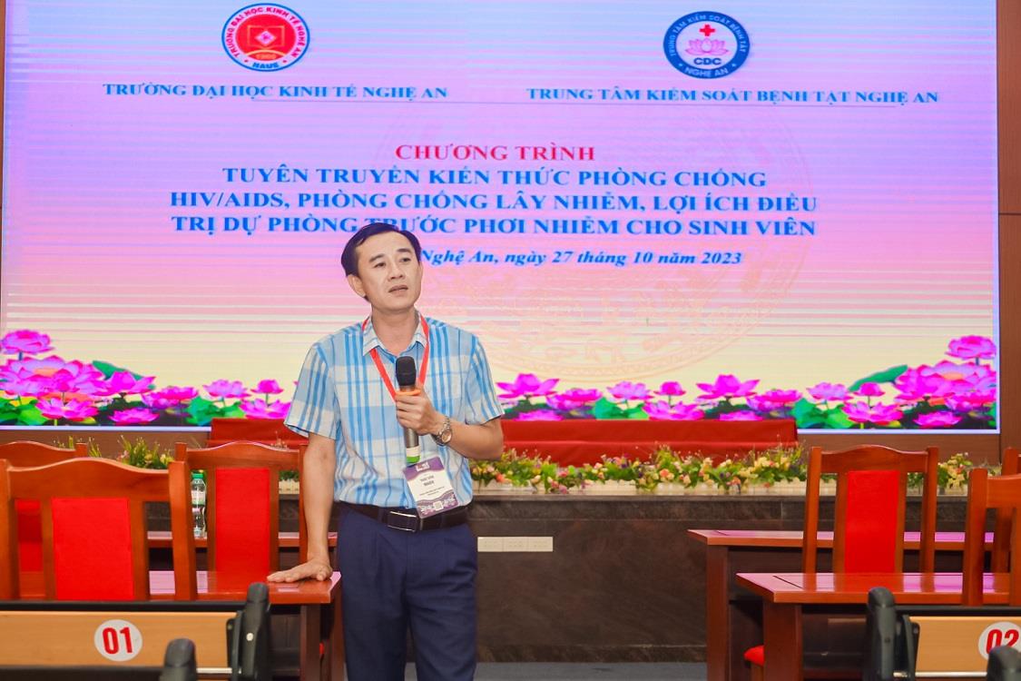 NAUE - Tổ chức tuyên truyền về công tác phòng chống HIV/AIDS trong trường học, truyền thông về bình đẳng giới và chăm sóc sức khỏe sinh sản cho sinh viên năm học 2023-2024