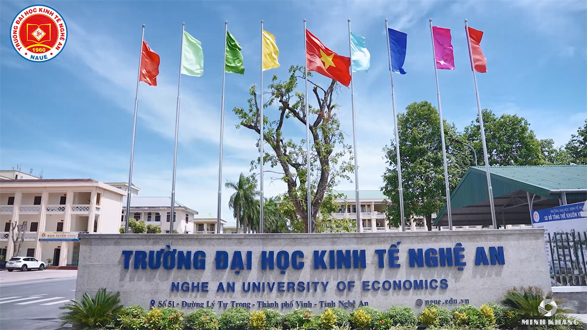 Bài báo xuất bản trên tạp chí khoa học quốc tế năm học 2023-2024