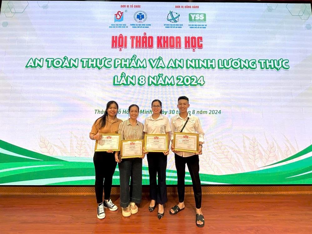 Nhóm nghiên cứu sinh viên ngành Thú y của Trường Đại học Kinh tế Nghệ An đạt giải cao tại hội thảo khoa học “an toàn thực phẩm và an ninh lương thực” lần 8 năm 2024