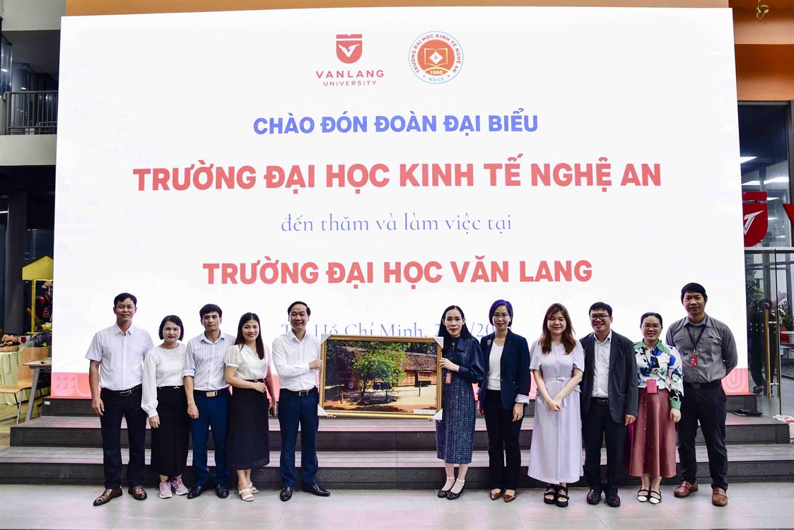 Trường Đại học Kinh tế Nghệ An thăm và làm việc với Trường Đại học Văn Lang