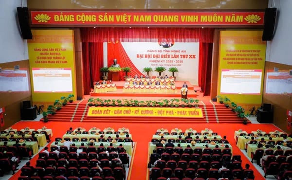 Trường Đại học Nghệ An khẳng định trí tuệ và bản lĩnh tại Đại hội Đảng bộ tỉnh Nghệ An lần thứ XX