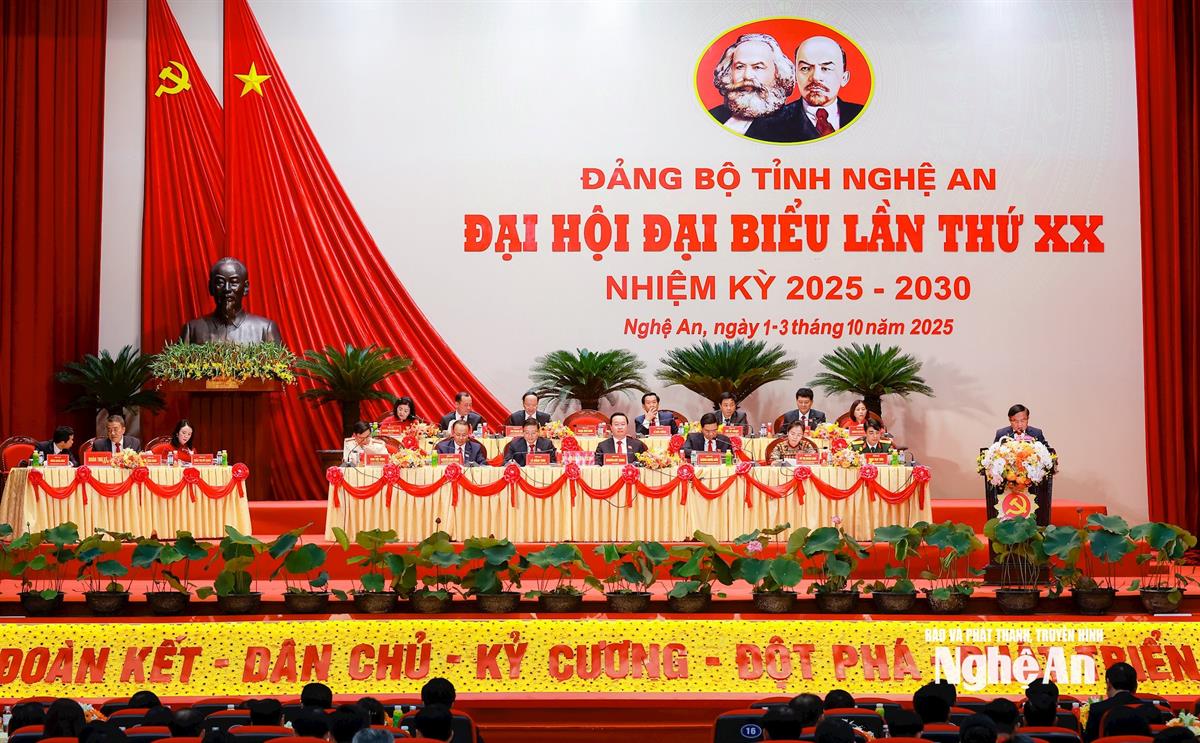 Trường Đại học Nghệ An vinh dự góp tiếng nói trí tuệ tại Đại hội Đại biểu Đảng bộ tỉnh Nghệ An, nhiệm kỳ 2025-2030