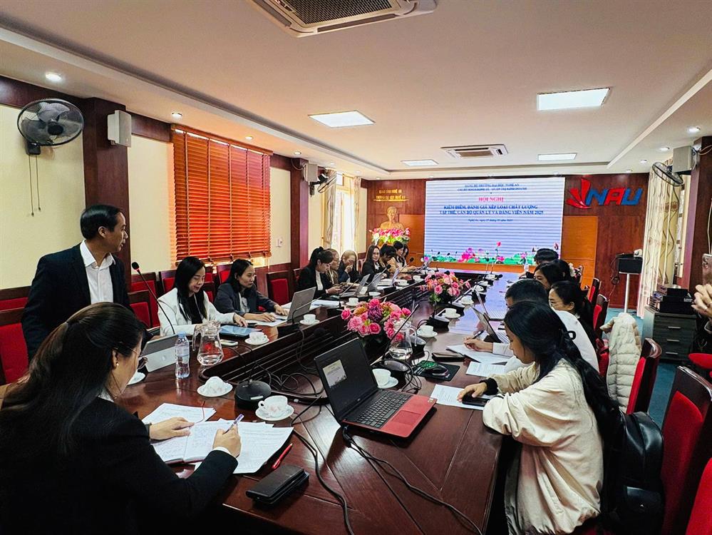 HỘI NGHỊ KIỂM ĐIỂM, ĐÁNH GIÁ XẾP LOẠI CHẤT LƯỢNG TẬP THỂ, CÁN BỘ QUẢN LÝ VÀ ĐẢNG VIÊN  CHI BỘ KINH TẾ – QUẢN TRỊ KINH DOANH NĂM 2025