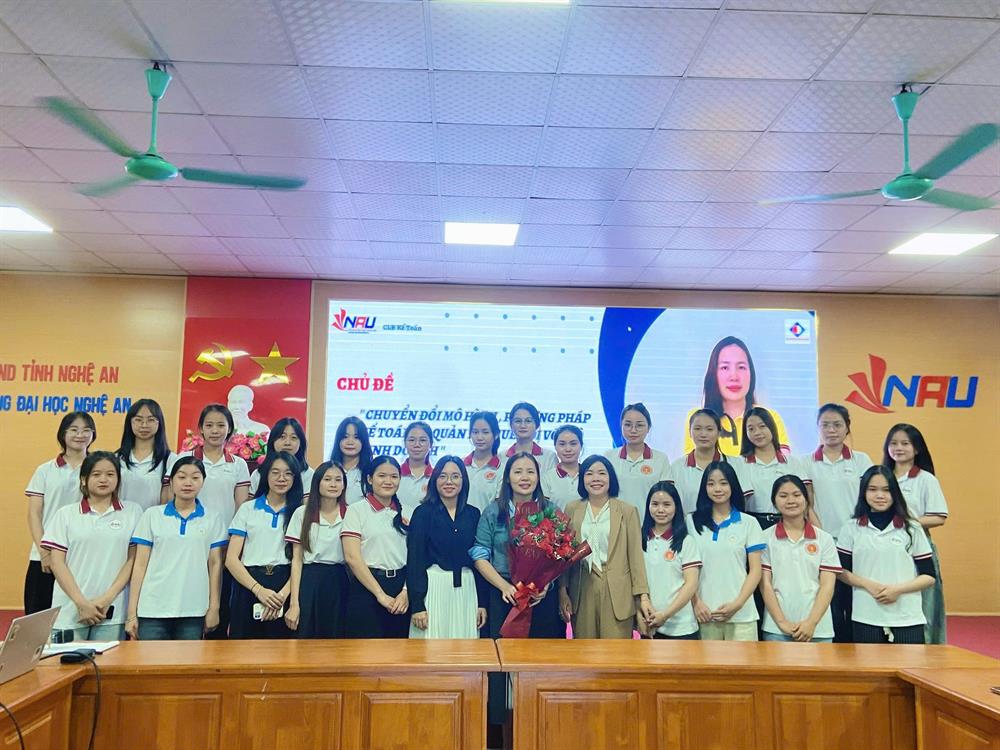 Talkshow “Chuyển đổi mô hình, phương pháp kế toán và quản lý thuế đối với hộ kinh doanh”