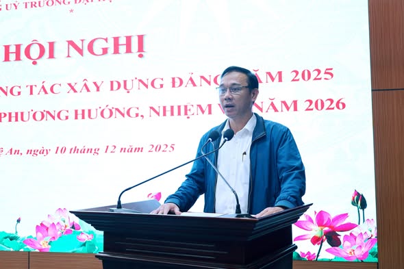 Đảng bộ Trường Đại học Nghệ An - tổ chức Hội nghị tổng kết công tác xây dựng Đảng năm 2025 và triển khai phương hướng, nhiệm vụ năm 2026