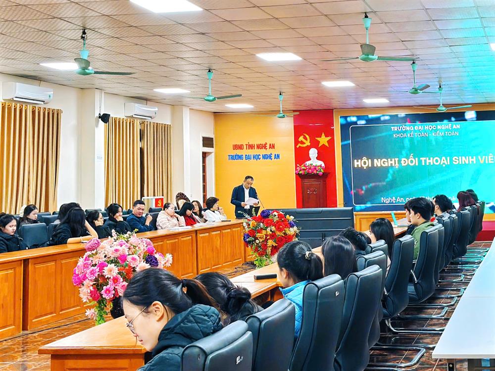 Đối thoại giữa sinh viên và khoa Kế toán - Kiểm toán