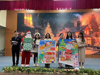 GIÁNG SINH RỰC RỠ & KHÔNG KHÍ CHÀO NĂM MỚI