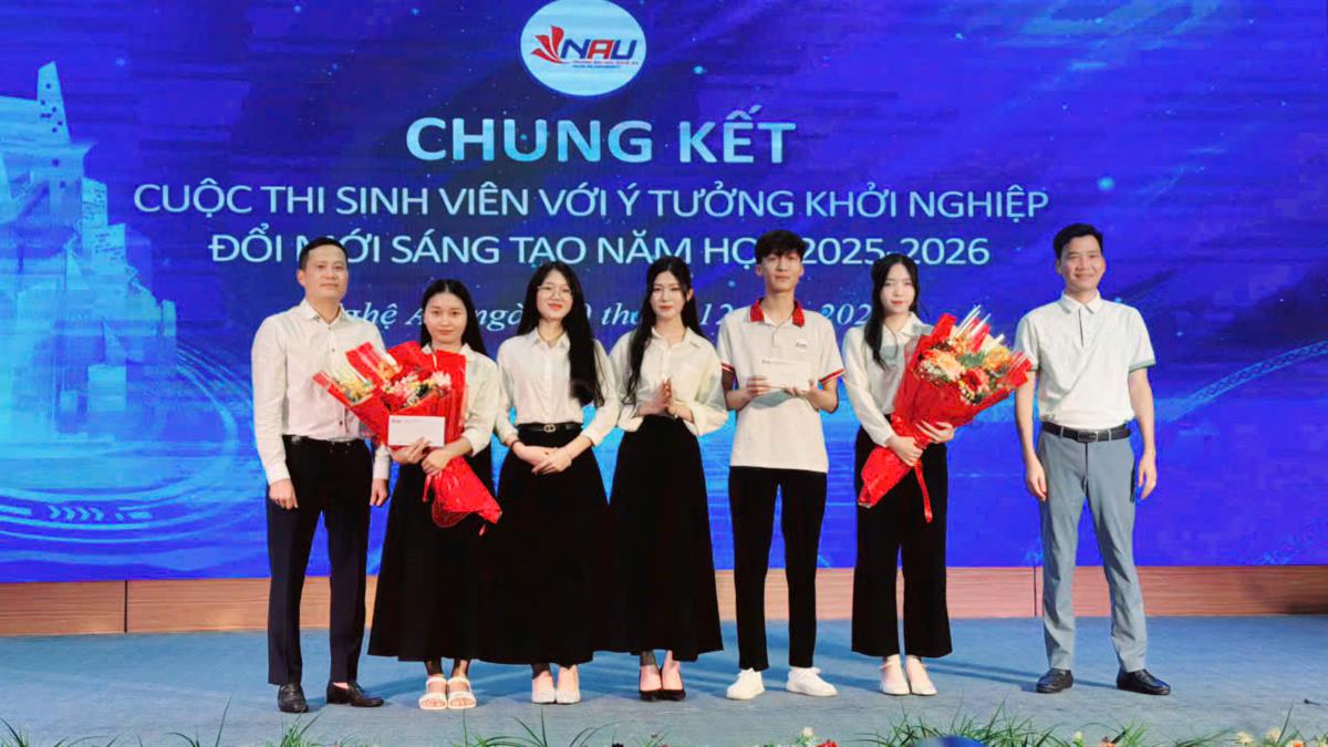 KHOA CNTT XUẤT SẮC ĐẠT GIẢI NHẤT VÀ GIẢI BA TẠI CUỘC THI Ý TƯỞNG KHỞI NGHIỆP 2025-2026