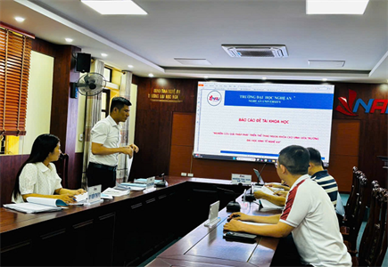 Trường Đại học Nghệ An tổ chức báo cáo đề tài khoa học cấp cơ sở năm học 2024 - 2025