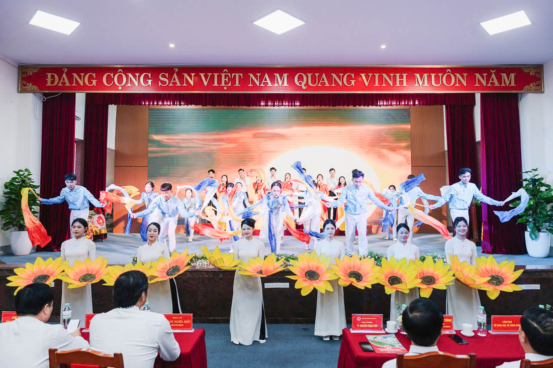 Đào tạo