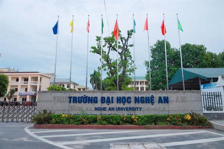 Xây dựng chương trình đào tạo giáo viên tiểu học theo định hướng của thông tư 04/TT- BGDĐT năm 2025 của Bộ Giáo dục và Đào tạo