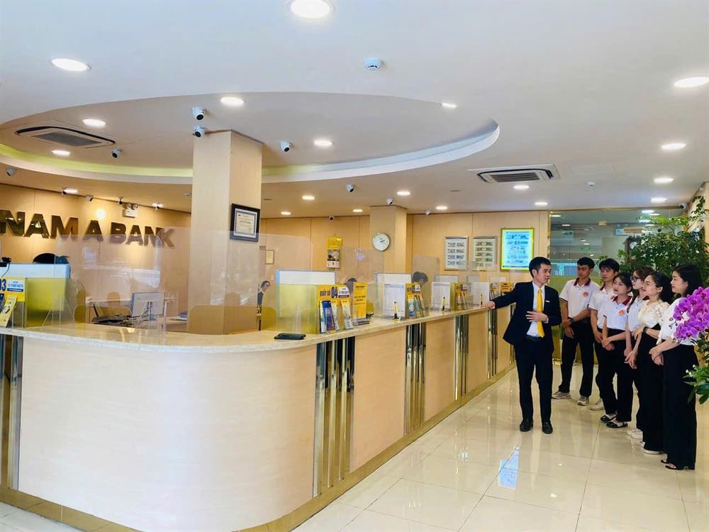 Học Tài chính – Ngân hàng tại NAU – Lý thuyết gắn liền thực hành, thực tiễn, trải nghiệm doanh nghiệp