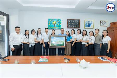Tham quan học tập