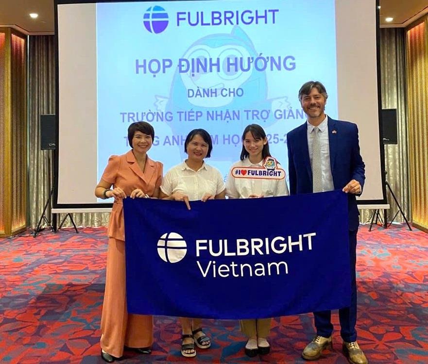 Trường Đại học Nghệ An tham gia họp định hướng Chương trình Fulbright 2025–2026