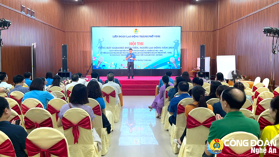 Công đoàn Trường Đại học Nghệ An tham gia Hội thi Tiếng hát Karaoke Viên chức, Người lao động năm 2025