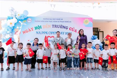 Lễ khai giảng đầu tiên tại Trường Mầm non Thực hành Sư phạm Nghệ An