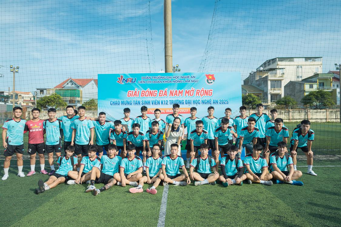 Tự hào sinh viên Khoa Kinh tế – Quản trị Kinh doanh
