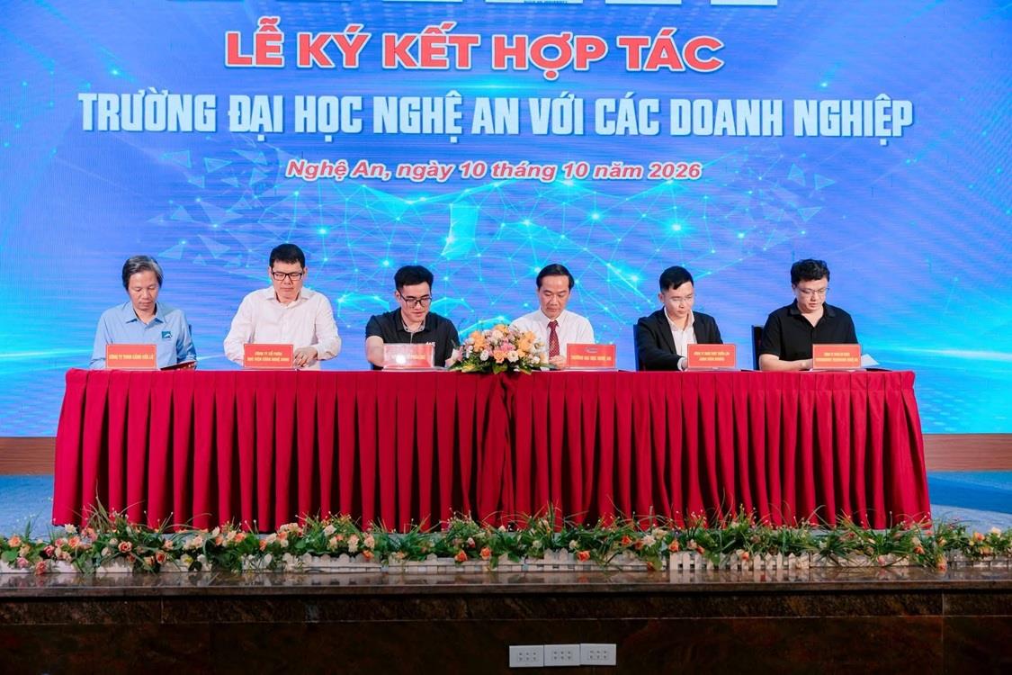 Trường Đại học Nghệ An tổ chức hội thảo với doanh nghiệp và nhà tuyển dụng năm 2026: Tăng cường kết nối, đổi mới đào tạo, mở rộng cơ hội việc làm cho sinh viên