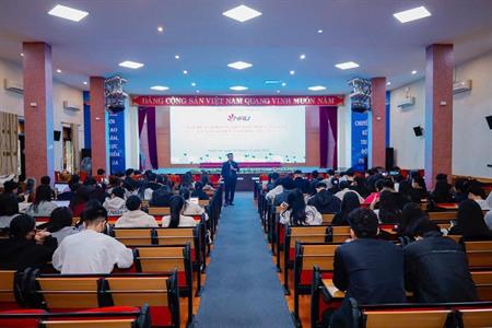 TRƯỜNG ĐẠI HỌC NGHỆ AN KHỞI ĐỘNG CHƯƠNG TRÌNH TẬP HUẤN KHỞI NGHIỆP – ĐỔI MỚI SÁNG TẠO