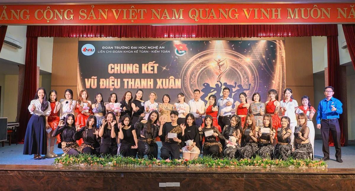 Chung kết “Vũ điệu thanh xuân 2026” - Dấu ấn rực rỡ của tuổi trẻ NAU