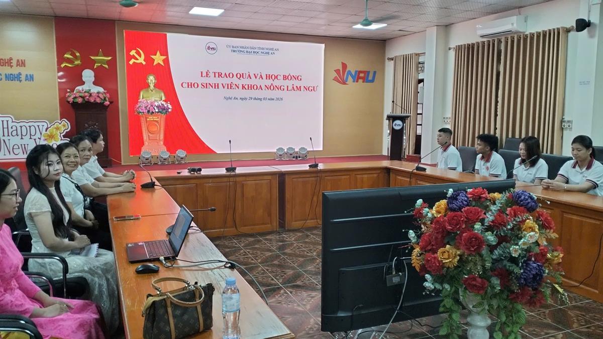 Món quà đầy ý nghĩa của sinh viên Khoa Nông Lâm Ngư khi ra trường