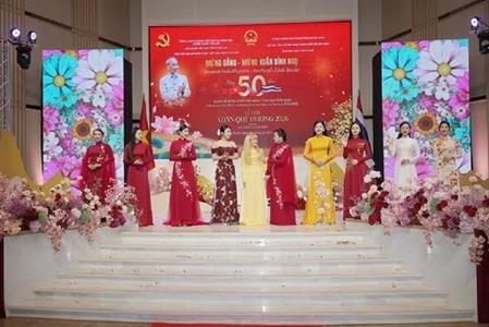 Sinh viên Trường Đại học Nghệ An – Tỏa sáng bản lĩnh, lan tỏa văn hóa Việt tại Thái Lan.