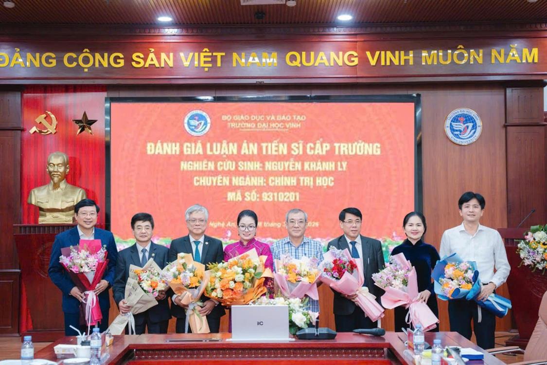 Thêm một tân Tiến sĩ từ khoa Khoa học Cơ bản, Trường Đại học Nghệ An – Khẳng định chất lượng đội ngũ giảng viên NAU