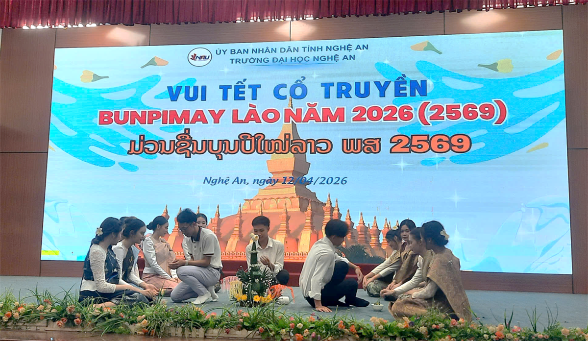 CHÚC MỪNG TẾT CỔ TRUYỀN BUNPIMAY 2026 – THẮT CHẶT TÌNH HỮU NGHỊ GIỮA KHOA CNTT VÀ DU HỌC SINH LÀO