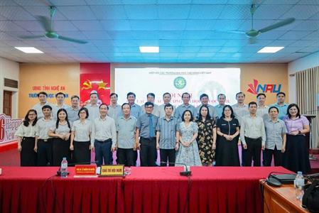 Hội nghị hiệp hội các trường Đại học, Cao đẳng Việt Nam - CLB Các Trường Đại học thuộc tỉnh, thành phố trực thuộc trung ương: Đổi mới tư duy - Kiến tạo phát triển