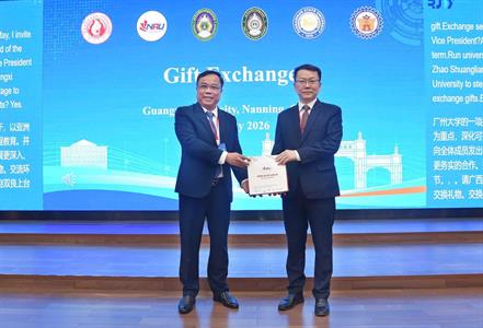 Trường Đại học Nghệ An tham dự Hội nghị Thượng đỉnh lần thứ 2 của Liên minh Phát triển Bền vững (SDA) tại Trường Đại học Quảng Tây, Trung quốc